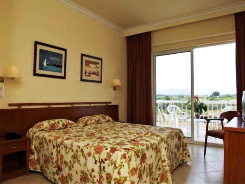 Ruleta Augustus Hotel ซาลอว์ ภายนอก รูปภาพ
